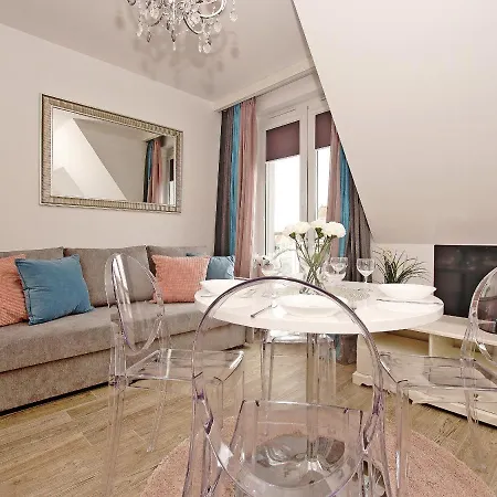 Kameralny 65 Na Starowce * Gdansk